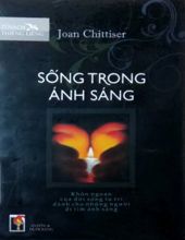 SỐNG TRONG ÁNH SÁNG