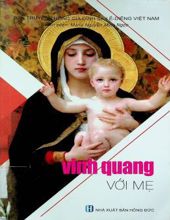VINH QUANG VỚI MẸ