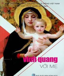 VINH QUANG VỚI MẸ